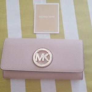 MK wallet
